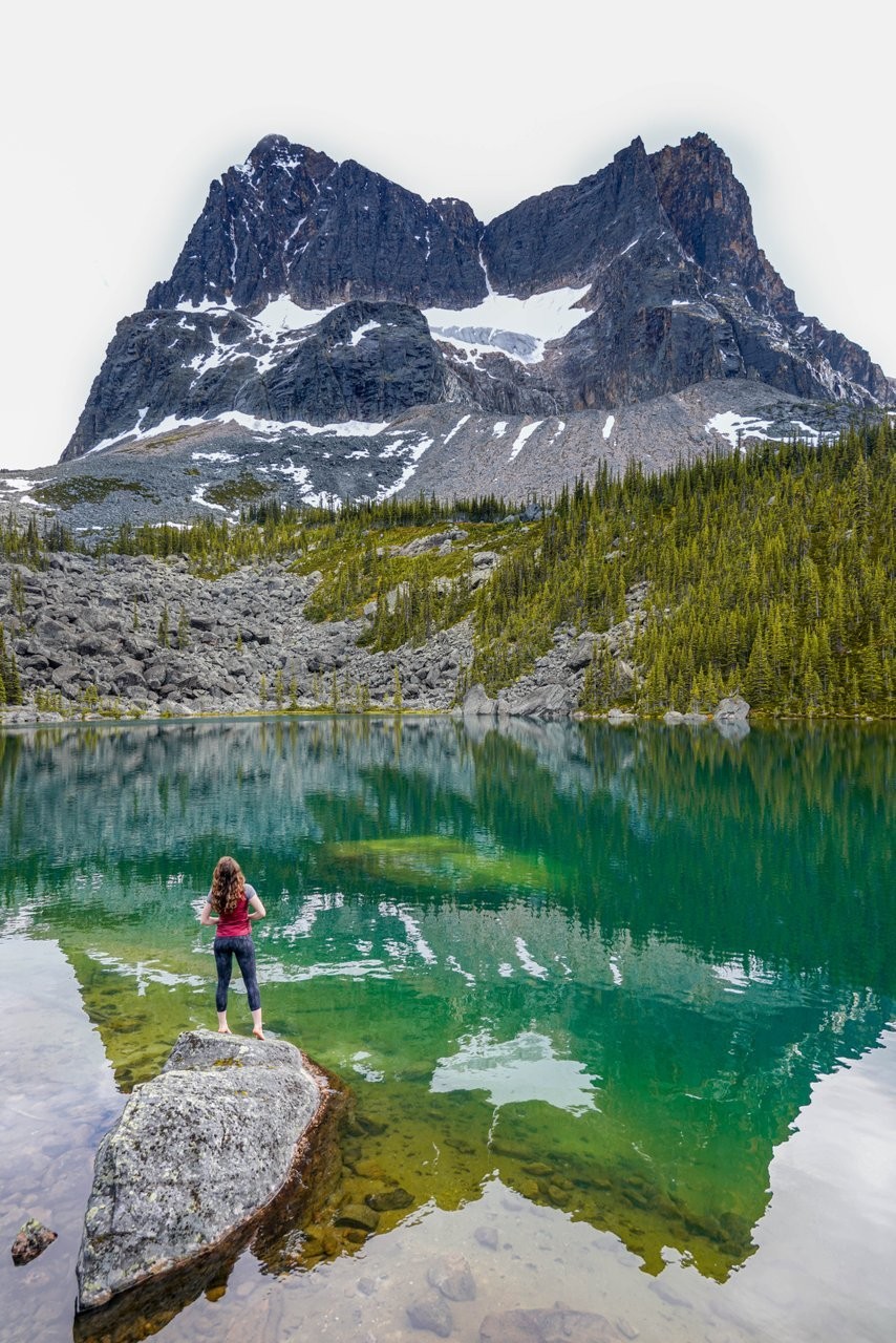 Mountain Lake Tonquin Valley medium 1