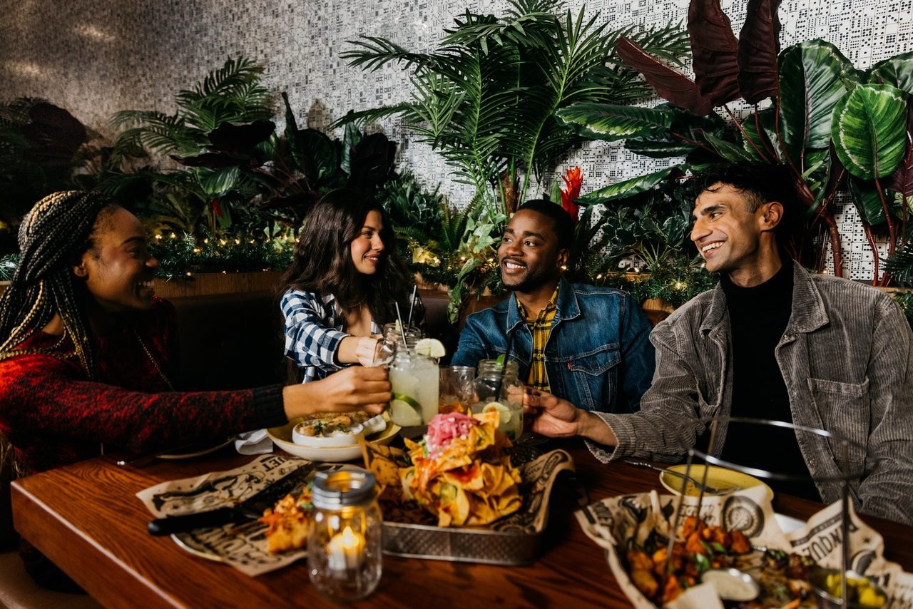 Banquet Bar 6 medium