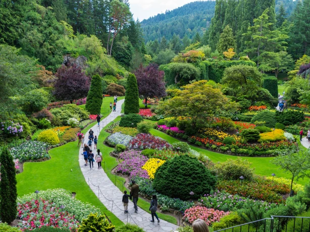 CA BC Vancouver Island Butchart Gardens kosuke noma unsplash