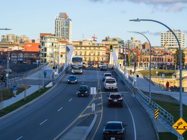 CA BC Vancouver Island Victoria city street reid naaykens unsplash