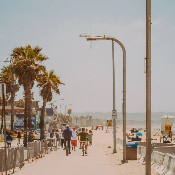 US California San Diego Pacific Beach josh hild unsplash