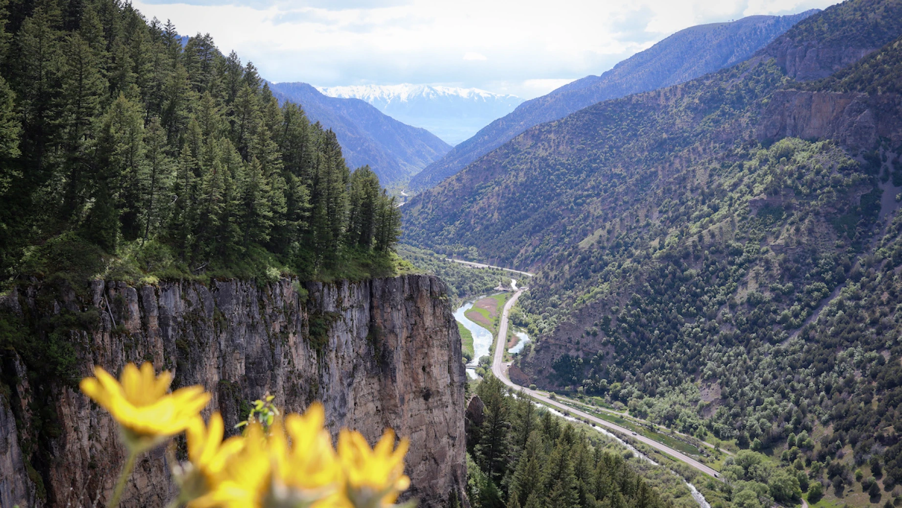 USA Utah Rich county Crimson Trail in Logan Canyon