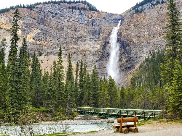 CA British Columbia Yoho NP Takakkaw Falls