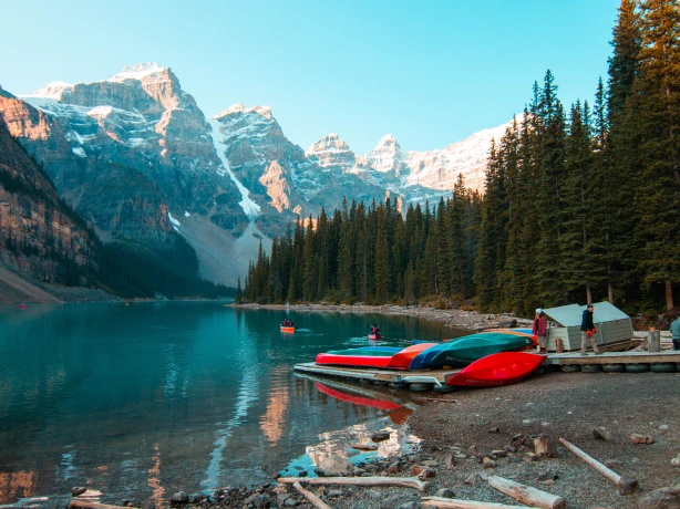 Banff lake kayak