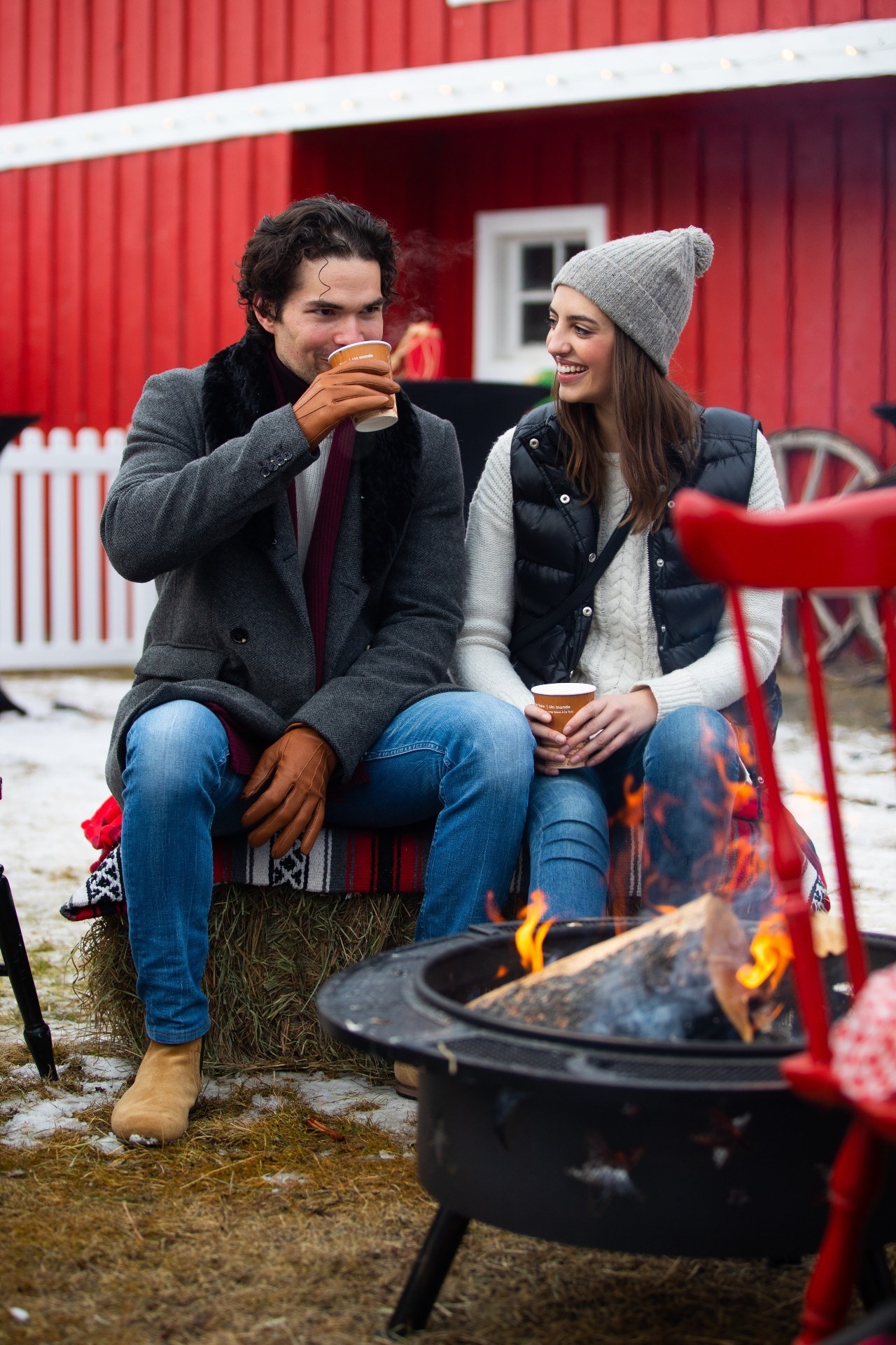 ca_couples_event banff christmas market winter