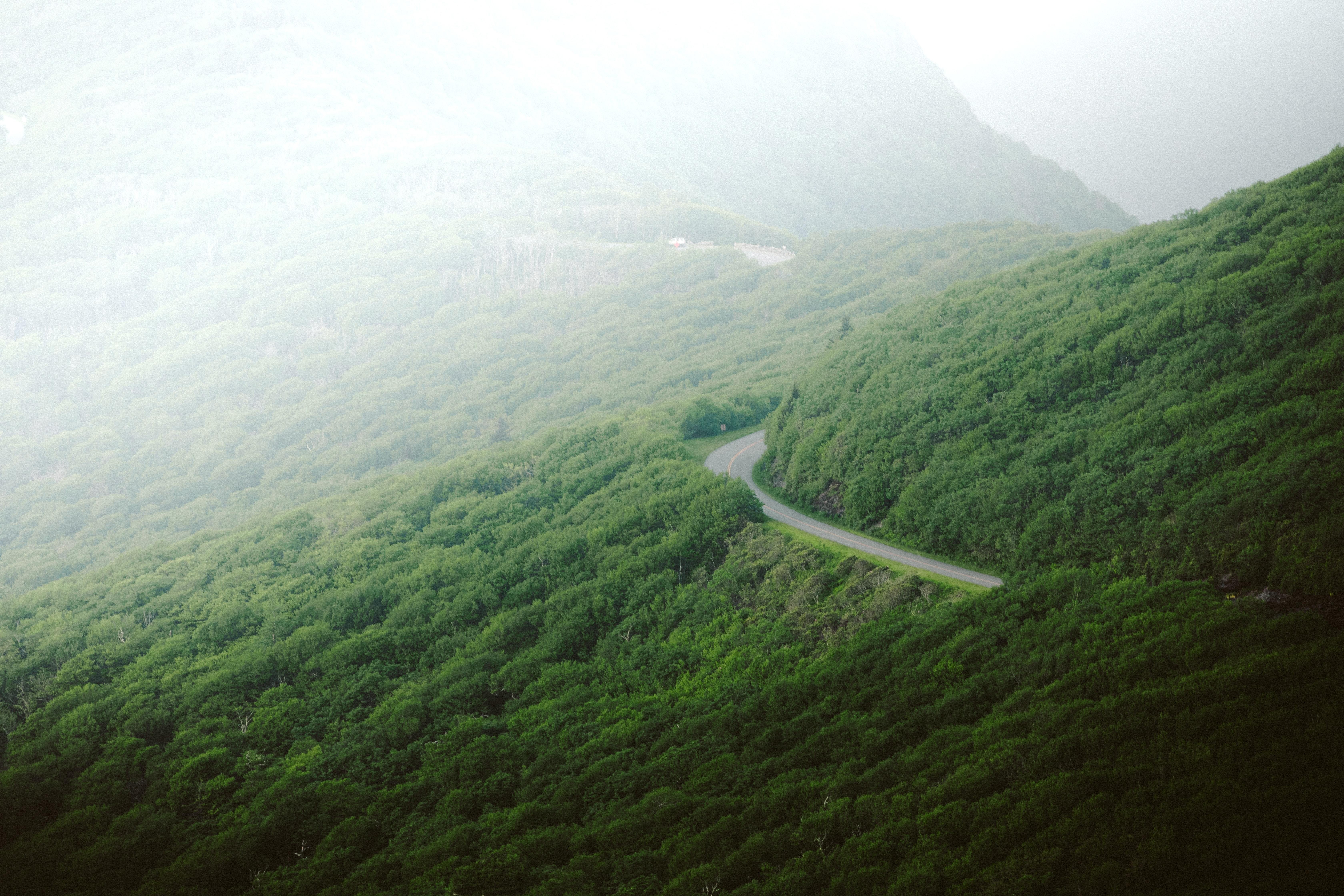 USA north carolina blue ridge parkway clouds wes hicks unsplash