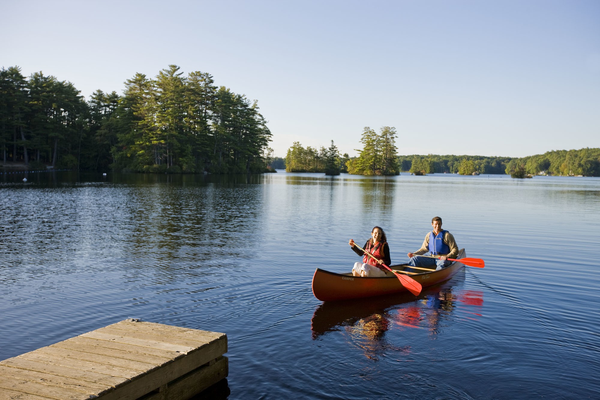 USA New England New Hampshire Pawtuckaway State Park canoe