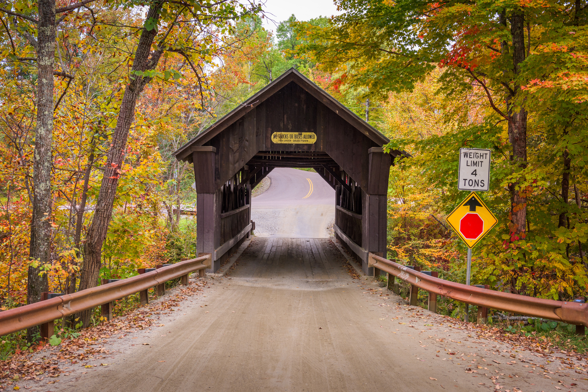 USA New England Vermont Emilys Bridge covered bridge