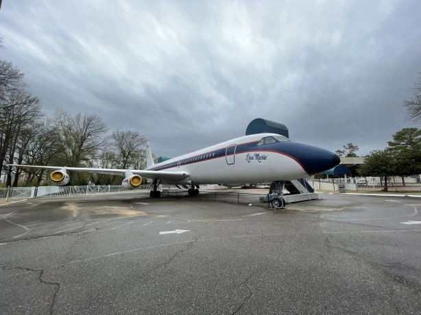 US Tennessee Memphis Graceland airplane Elvid