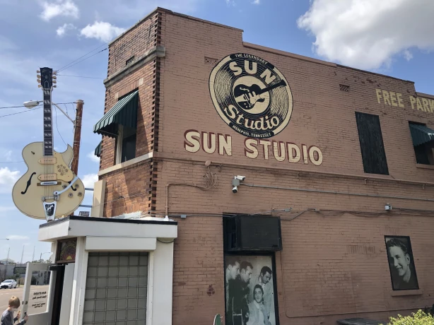 US Tennessee Memphis Sun studio outside