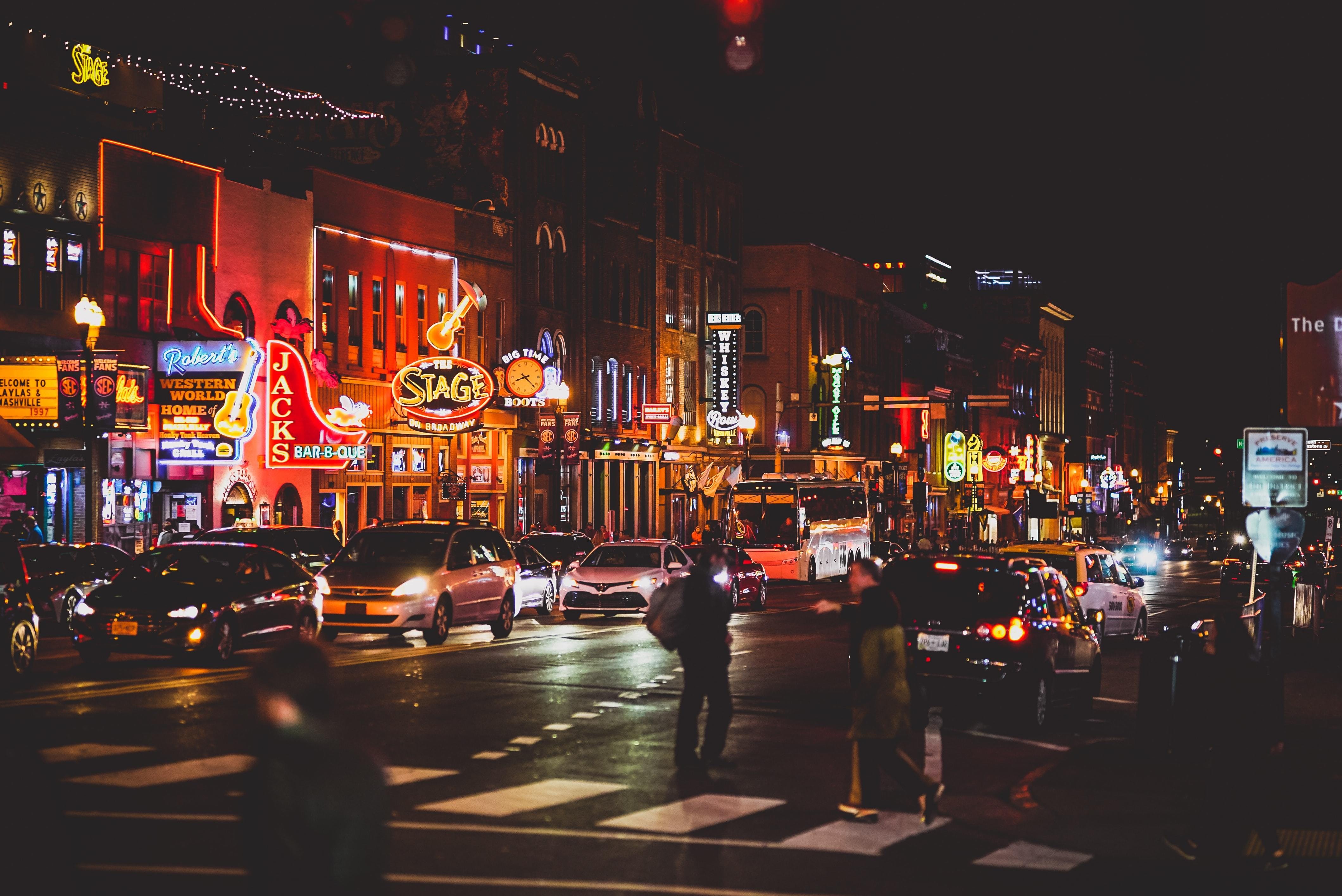 USA Tennessee Nashville nightlife broadway chad morehead unsplash