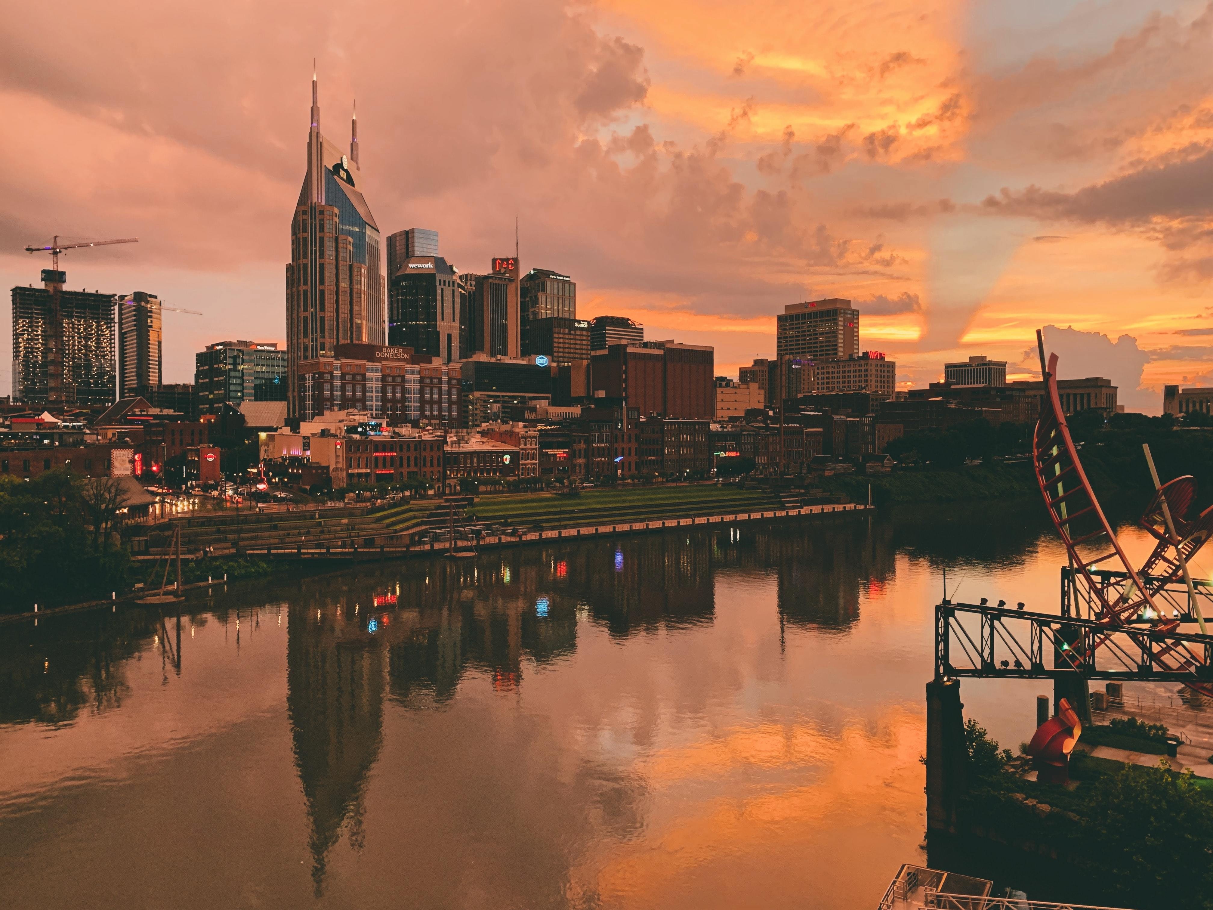 USA Tennessee Nashville city sunset kortney musselman unsplash