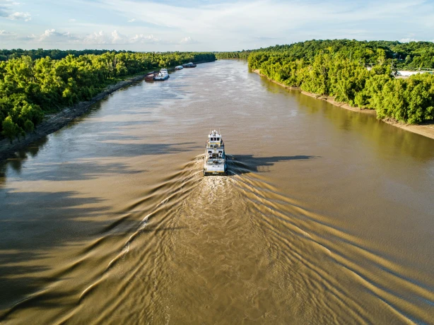 usa-mississippi-natchez-river