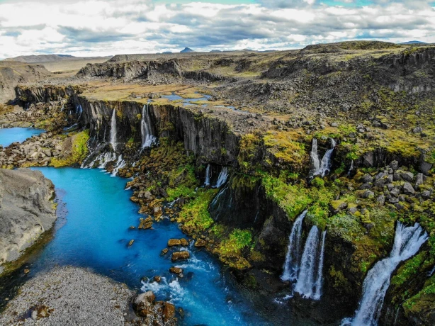 Tussenstop Icelandair Reykjavik Sigöldugljúfur waterval