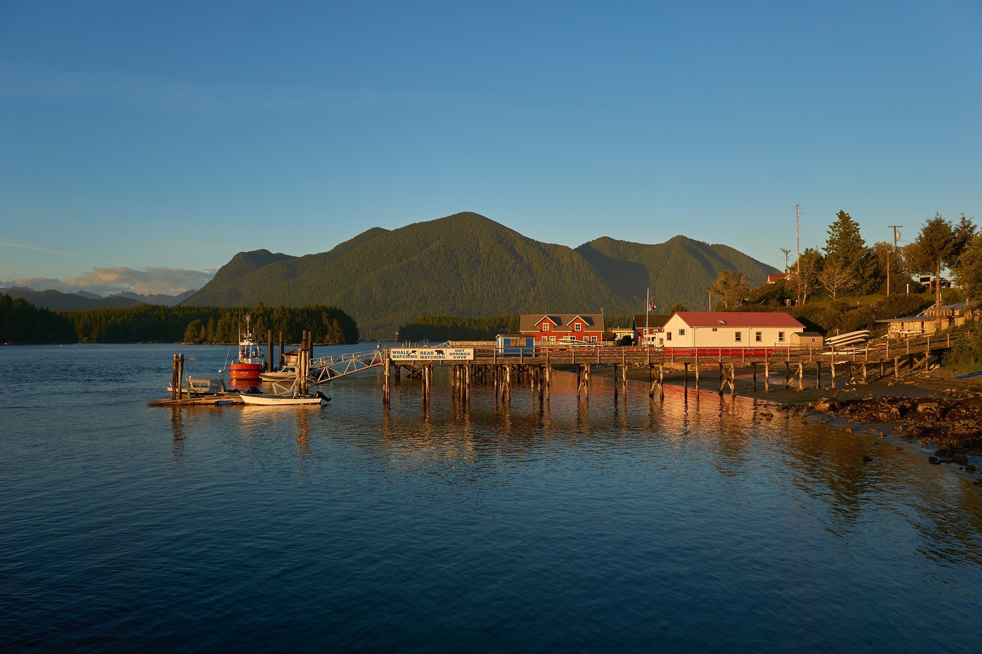 Tofino vancouver island places canada