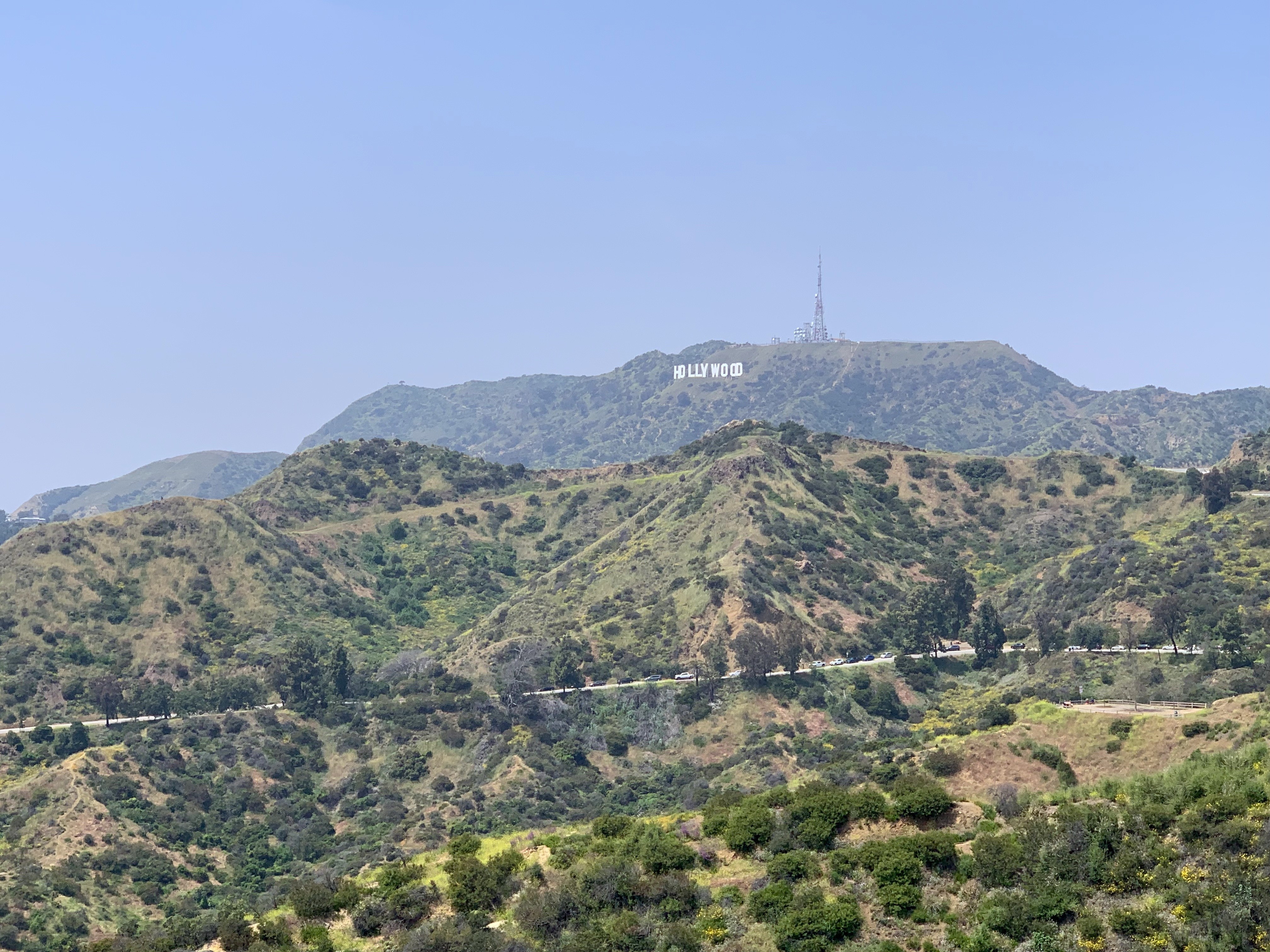 US CA Los Angeles Hollywood Sign hill view